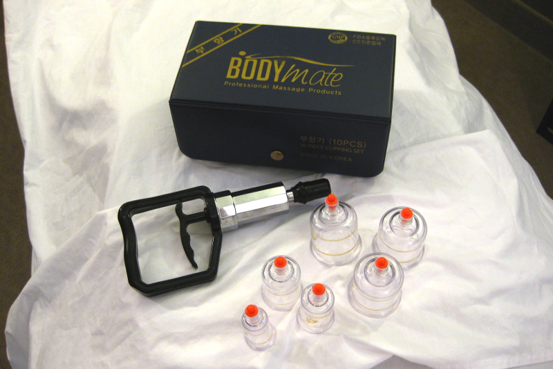Cupping Massage Therapy, Hand Pump with various cup sizes